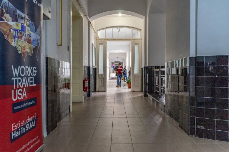 A megemelt bérek sem tartják itthon az orvosokat