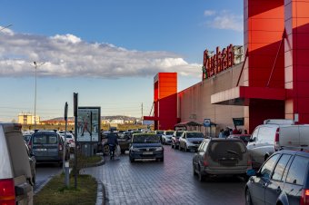 Felháborodást váltott ki, hogy az egyik áruházlánc felszámolná a hagyományos pénztárakat, a PSD meglovagolná a közhangulatot