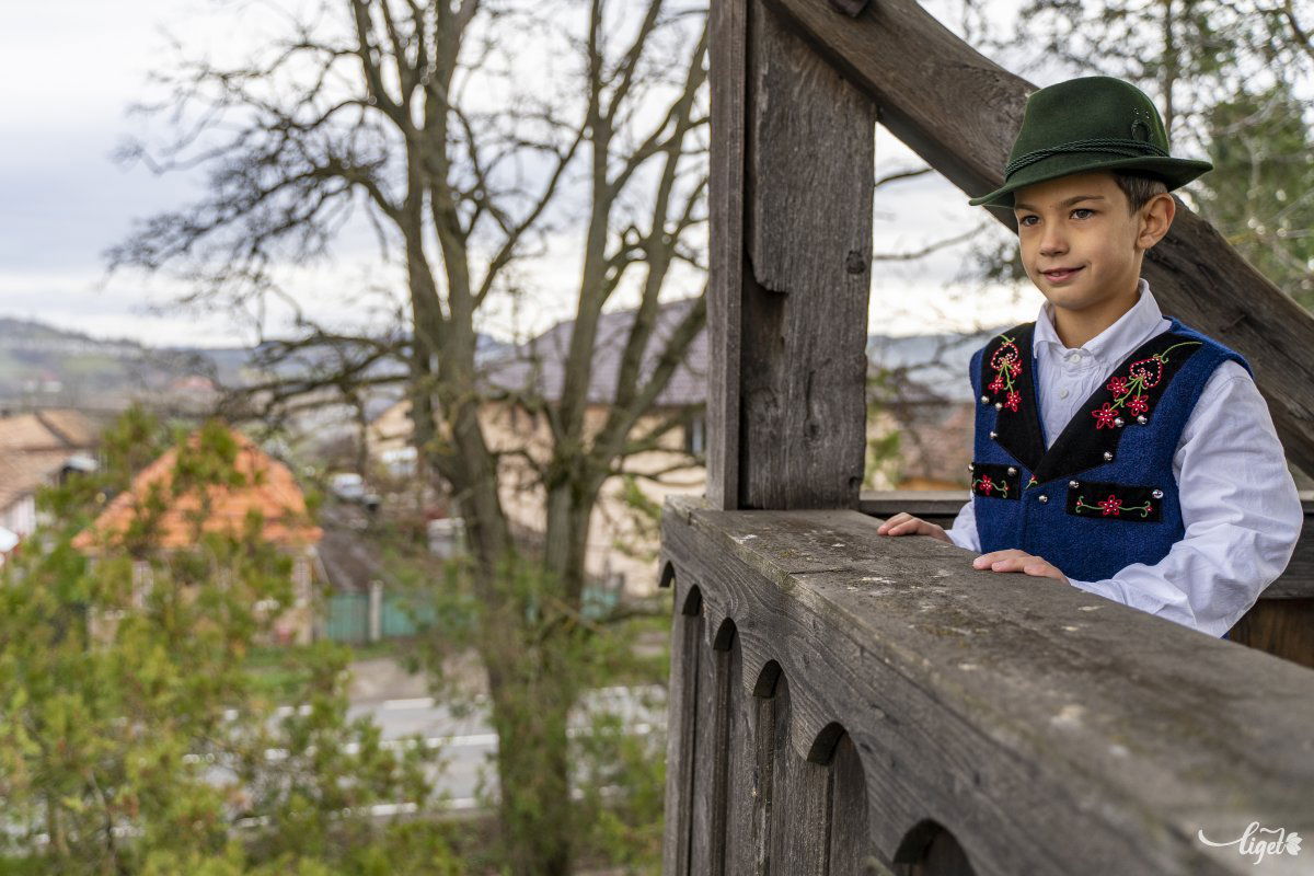 „Amikor énekelek, úgy érzem, szabad vagyok és repülök” •  Fotó: Haáz Vince