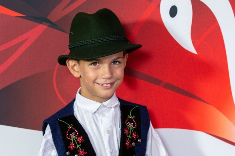 Továbbénekelte magát a Fölszállott a páva középdöntőjébe a körtvélyfáji kisfiú