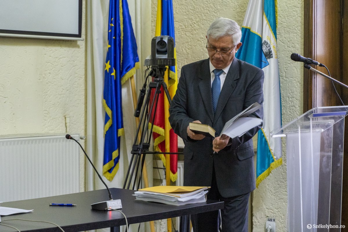Hiába ragaszkodik az alpolgármesteri tisztséghez Makkai, nem térhet vissza a városházára •  Fotó: Haáz Vince