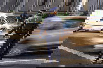 Rekordbírságot szabtak a közlekedési szabályok halmozott áthágásáért egy csángóföldi fiatalemberre