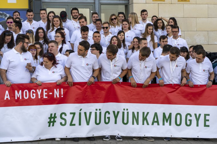 Magyarország HÖK-elnökei tiltakoztak MOGYE-ügyben Marosvásárhelyen