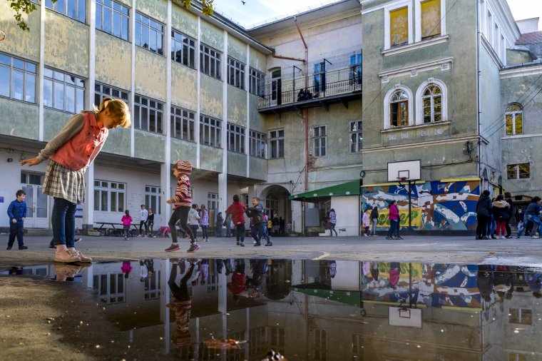 Oktatási szakértő: nem igazodik a gyerek igényeihez az iskolai elvárás