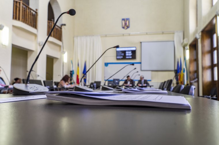 Továbbra is elutasítják a költségvetés-kiigazítást az RMDSZ önkormányzati képviselői