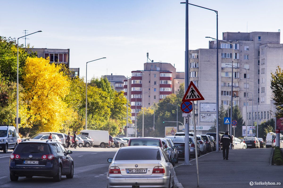 A környéken gyakran járőröznek, de a helybéliek szerint még ez sem elég •  Fotó: Haáz Vince