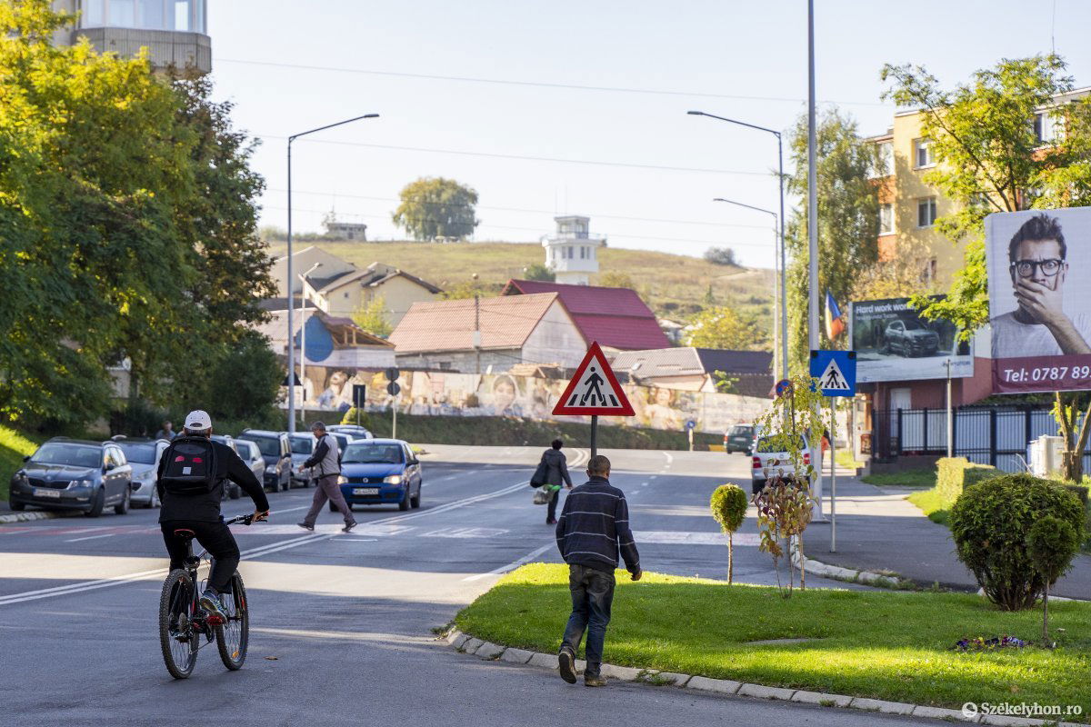 Van, aki már fél egyedül kimenni a lakásból •  Fotó: Haáz Vince