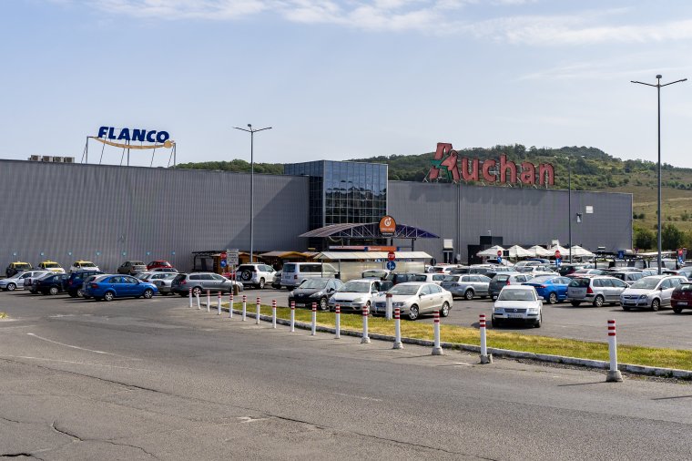 Felszámolnák az áruházláncok belvárosi uralmát: a nagy települések szélére száműzné a hipermarketeket egy törvénytervezet