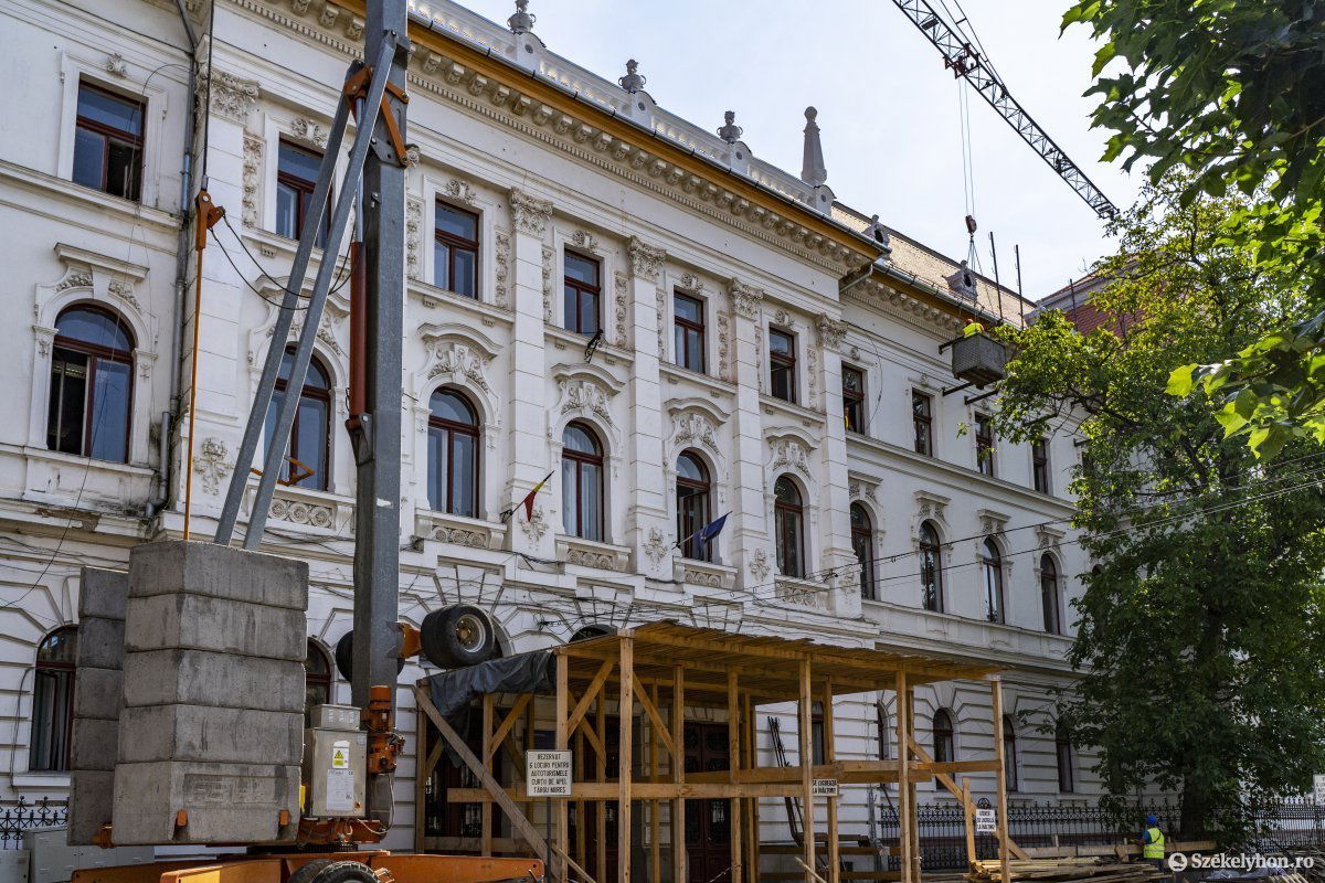 Kezdésből már halasztottak Marosvásárhelyen. Nem tudni, hogy mikor lesz vége a hét éve elkezdődött pernek. Archív •  Fotó: Haáz Vince