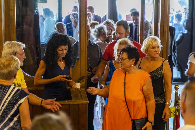 Megkezdődött a Vásárhelyi Forgatag, az összetartozás és bizalom rendezvénye