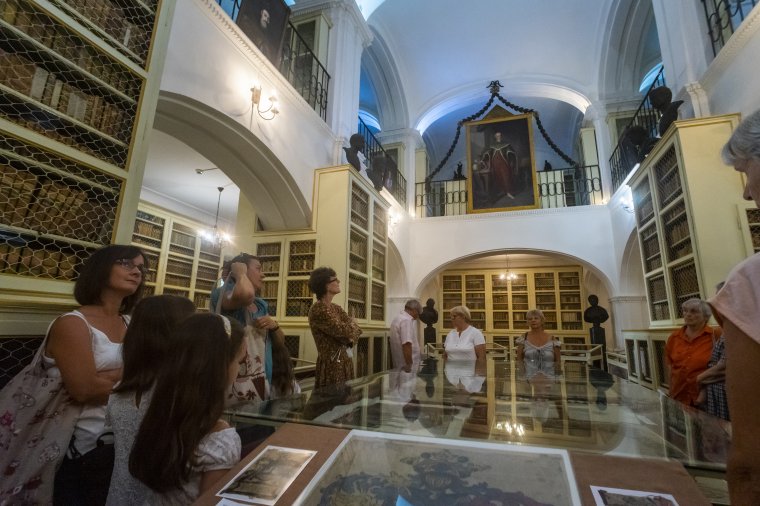 Régi tervrajzokat, találmányok szabadalmait gyűjti a Maros Megyei Könyvtár