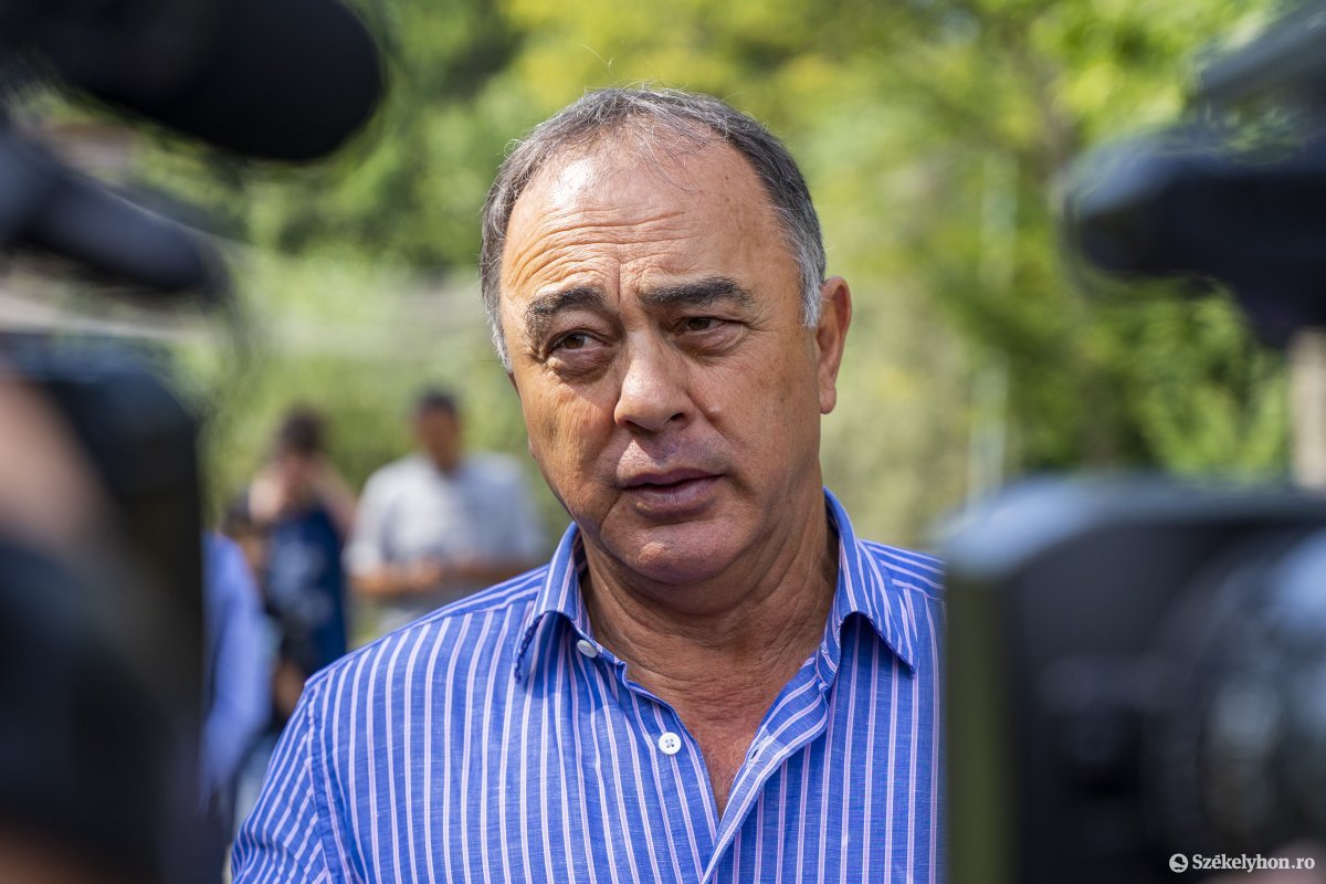 Erőltetett kapcsolat. Florea megtartaná „jó szokását”, a levelezést &bullet;  Fotó: Haáz Vince