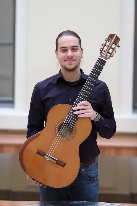 Hart Gábor •  Fotó: Forrás: Harmonia Cordis Egyesület