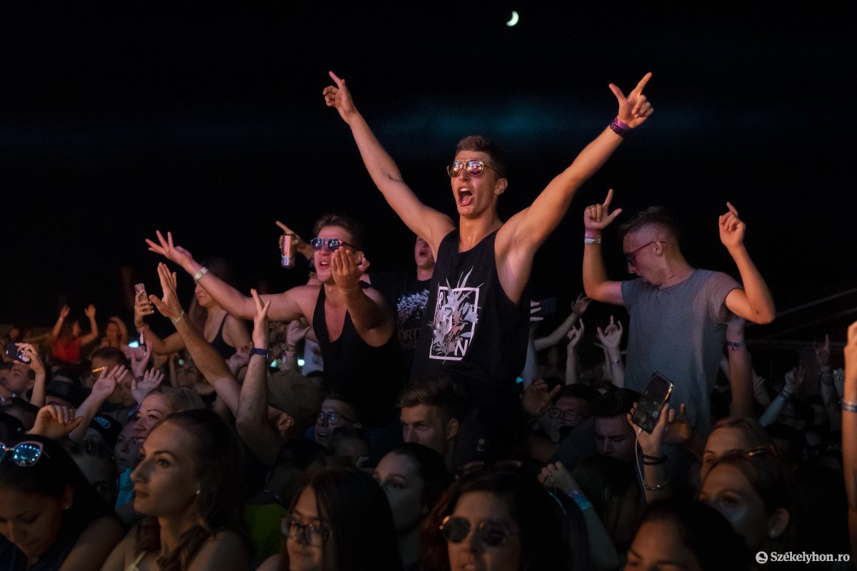 Visszatér a buli a Maros-partra, ahogy az még 2019-ben is volt. Archív •  Fotó: Haáz Vince