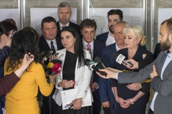 Letöltendőre ítélték a volt egészségügyi minisztert