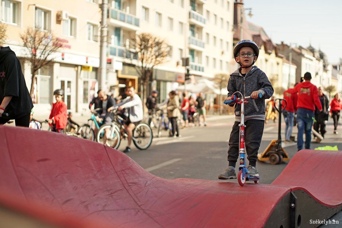 Rollerrel is lehet „pumpálni” •  Fotó: Haáz Vince