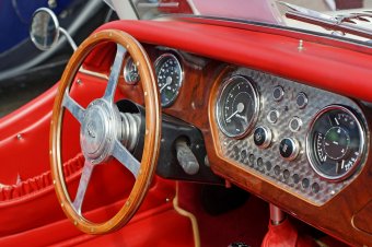 Tavaszi retroparádé Sepsiszentgyörgyön