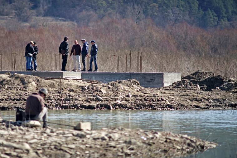 Egyelőre állnak a bözödújfalusi templom újjáépítési munkálatai
