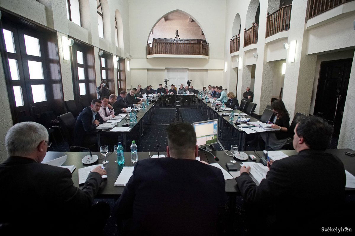 A marosvásárhelyi képviselő-testületnek nem tetszett a városvezetés ötlete •  Fotó: Haáz Vince