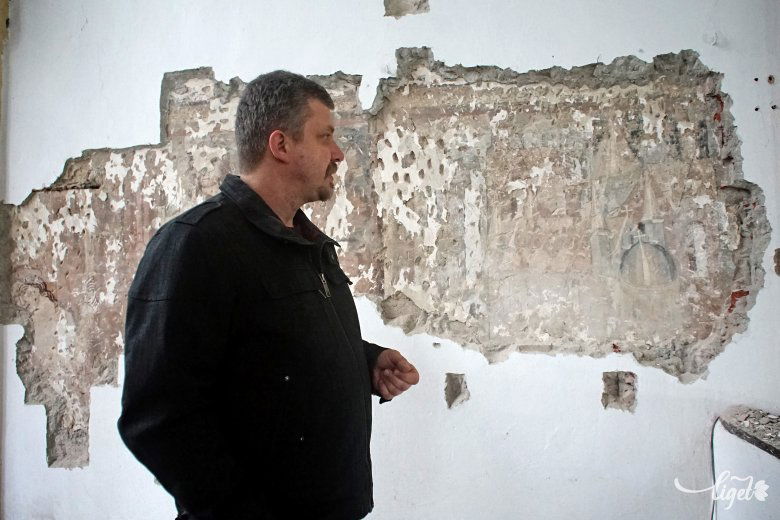 Freskórészlet a Vártemplom orgonakarzatának északi oldalán •  Fotó: Haáz Vince