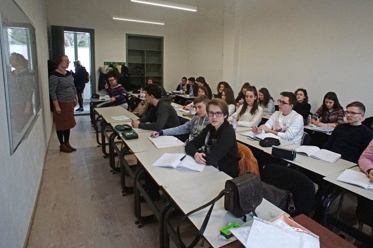Négy típusú tanulmányi ösztöndíjat hagyott jóvá a kormány a közoktatásban