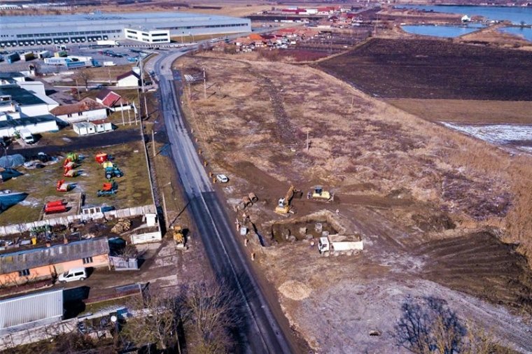 Autópálya: helyükre kerülnek a betoncölöpök, majd elkészülhet a felüljáró
