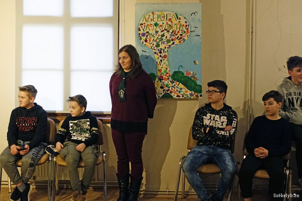 Kilyén Zsófia osztályfőnök több előnyét látja a projektnek •  Fotó: Haáz Vince