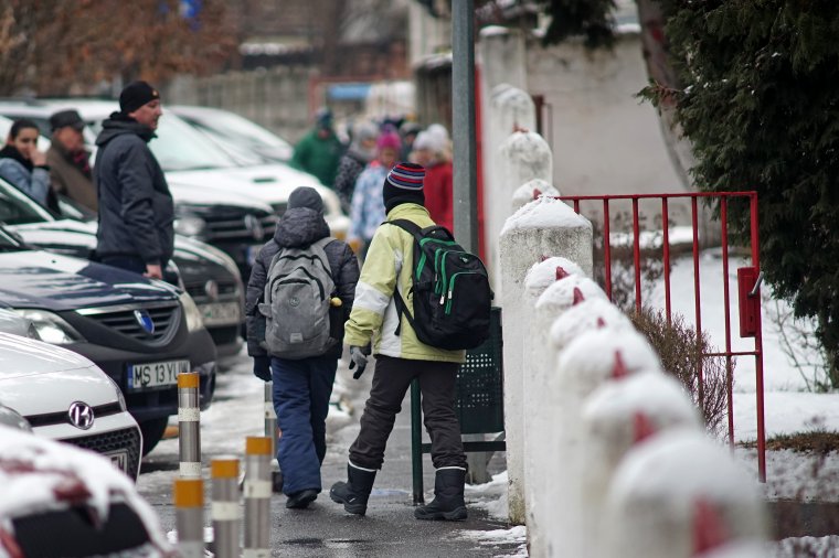 Majdnem január közepéig pihennek az iskolások