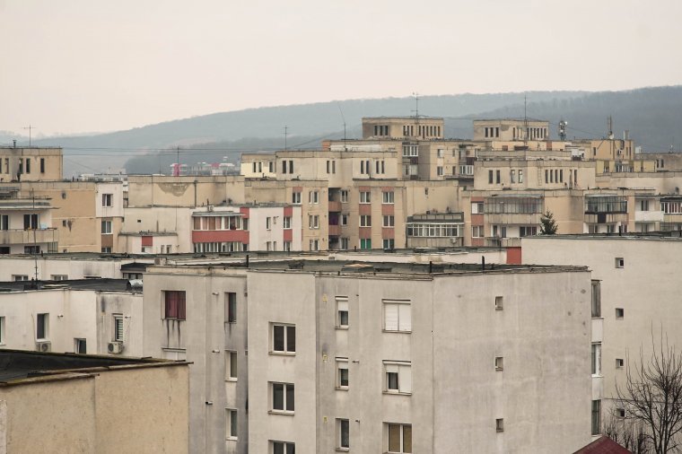 Újabb képzésen kell részt venniük a lakótársulások ügyintézőinek
