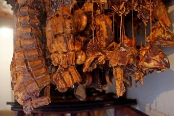 Húsipari termékeiket mérettethetik meg a székelyföldi gyártók