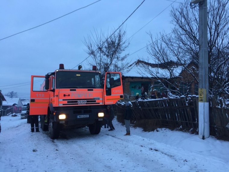 Háztető gyulladt ki egy Maros megyei faluban