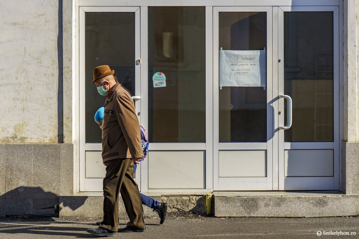 A kereskedelmi célokra használt épületek adóját is csökkentették &bullet;  Fotó: Haáz Vince