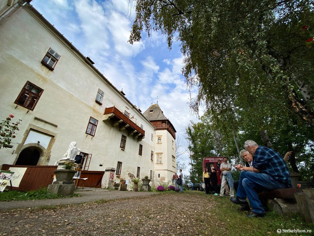 &bullet;  Fotó: Rab Zoltán