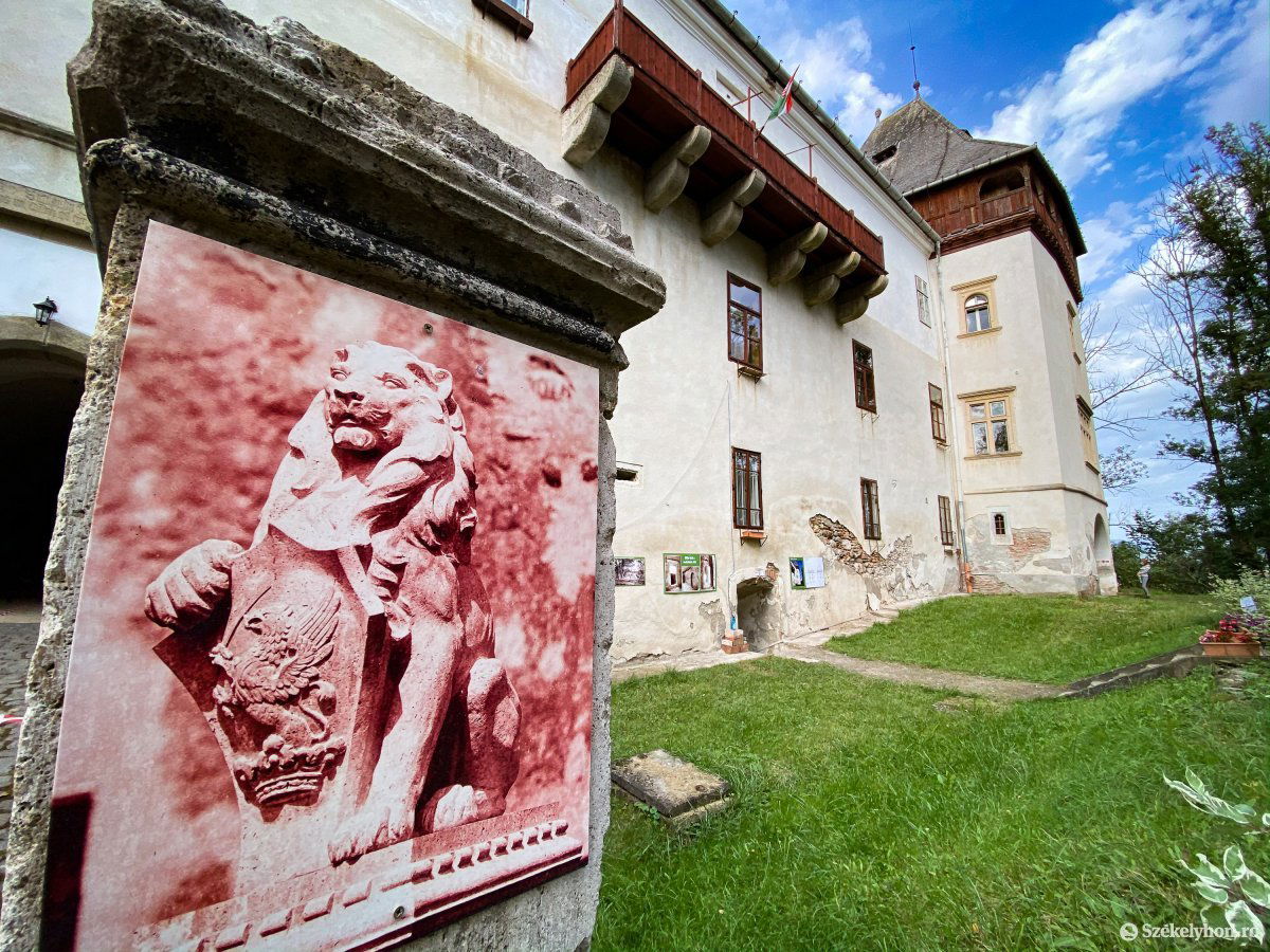 &bullet;  Fotó: Rab Zoltán