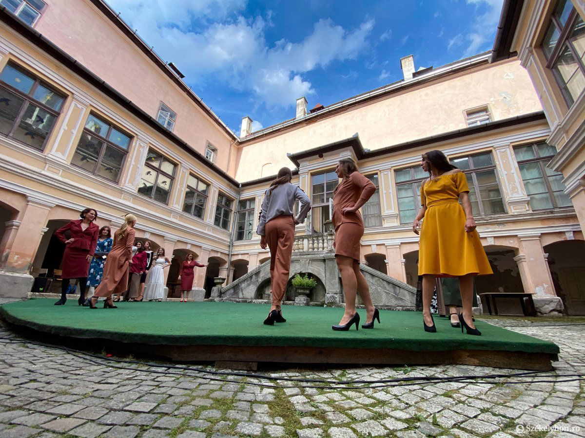 &bullet;  Fotó: Rab Zoltán