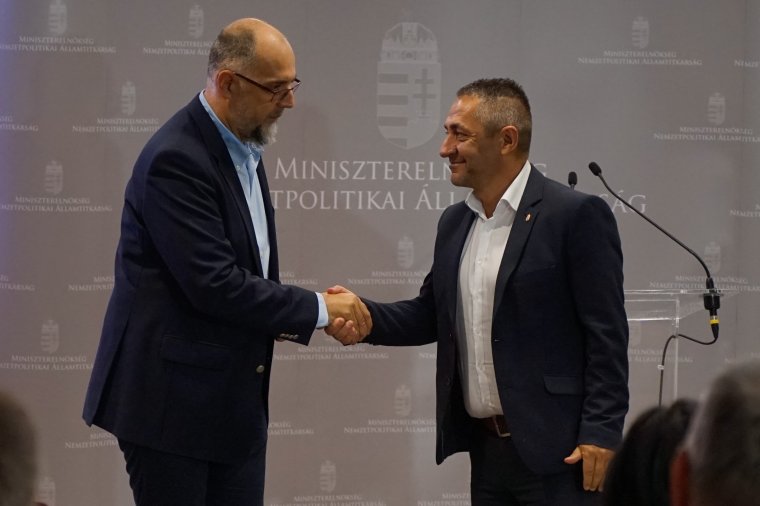 Kelemen teljes mértékben egyetért Potápival, az RMDSZ egy befutóhelyet ajánl az EMSZ-nek