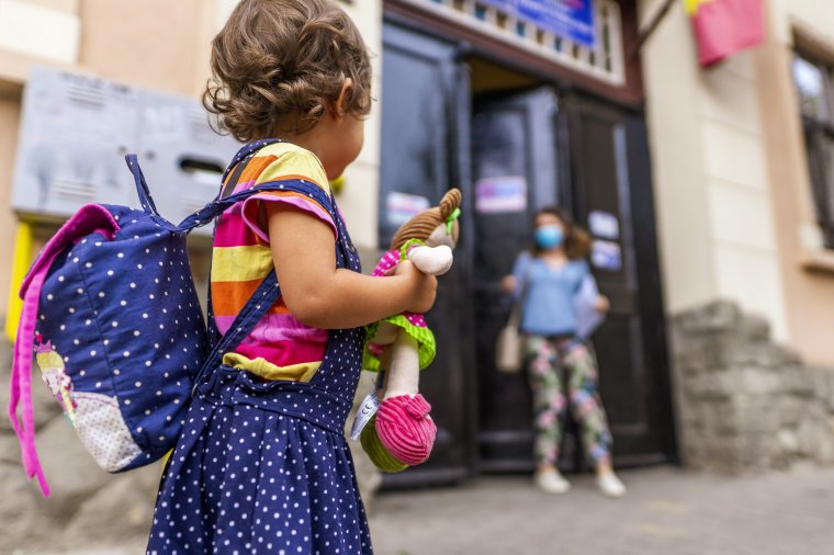 Ingyenessé válhat egyeseknek a magánovi, miközben sokan tovább nyögik a messze nem ingyenes állami oktatás terhét
