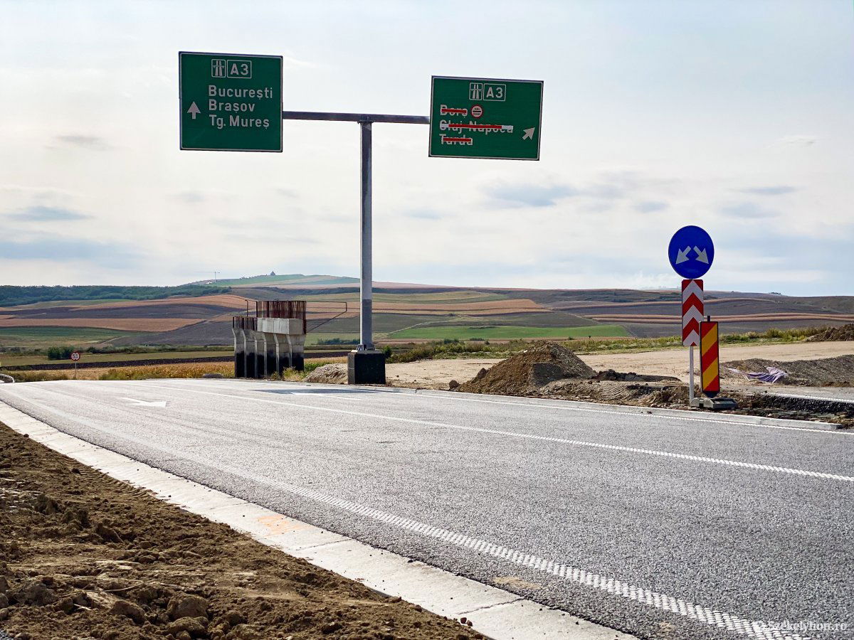 Jobbra fordul? Még jó ideig várni kell, hogy Kecéről Gyéres felé vehessük az irányt a sztrádán •  Fotó: Rab Zoltán