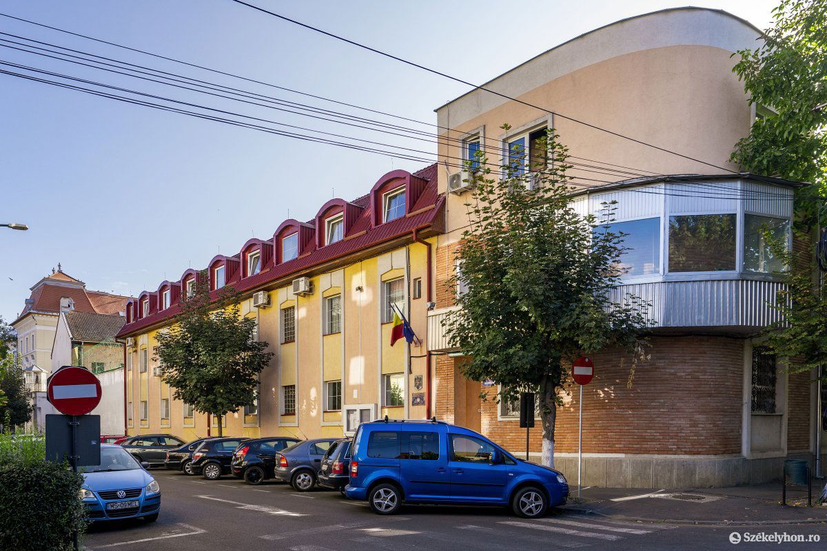 Marosvásárhelyen a belvárosban, a Bolyai utca szomszédságában van a fegyintézet &bullet;  Fotó: Haáz Vince