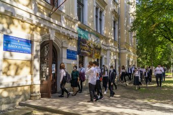 Újabb pofon: nem válhat a Bolyai-gimnázium külön alegységévé a katolikus iskola