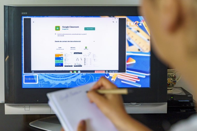 Bevezető pedagógusoknak az online oktatás világába – egyelőre románul