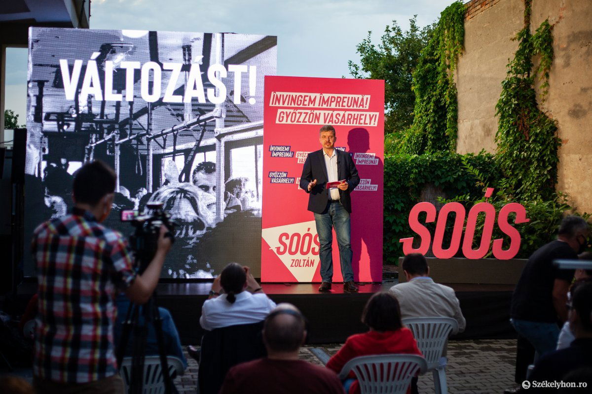 „Tegyük rendbe dolgainkat, legyen pénz, élet és rend!” – hangsúlyozta Soós Zoltán. •  Fotó: Rab Zoltán