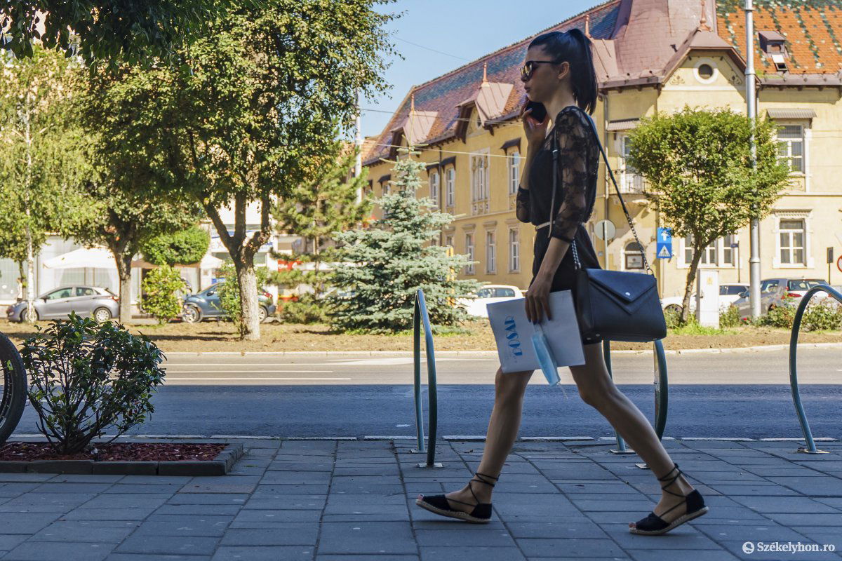 Jövő hétfőig adhatják le a középiskoláknál iratcsomóikat azok a diákok, akik már bejutottak kilencedik osztályba •  Fotó: Haáz Vince