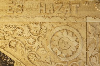 A napmadár, amely megvéd a gonosz erőktől