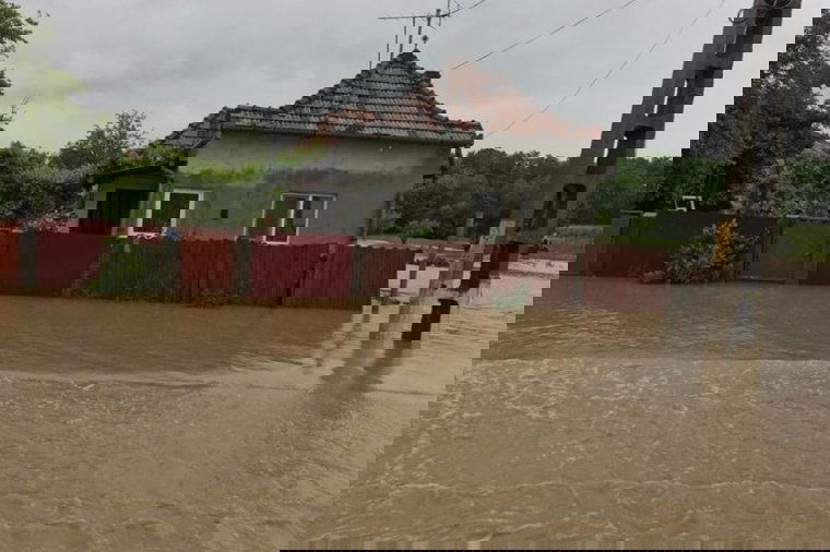 Vörös jelzésű árvízriasztást adtak ki a Maros, Nyárád és Kis Küküllő Maros megyei szakaszaira