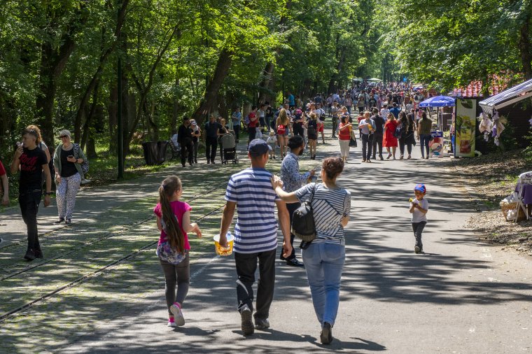 Kevésbé népszerű az Unió a romániaiak körében, Magyarország továbbra is a bizalmi lista végén áll