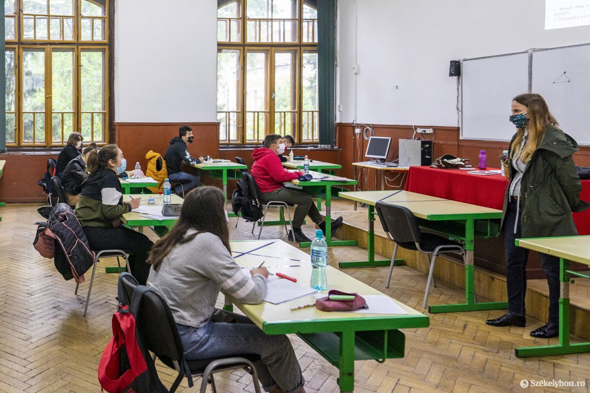 Merőben más lesz ez a tanév, mint a többi. Sikerül majd minden előírást betartatni? Képünk illusztráció •  Fotó: Haáz Vince