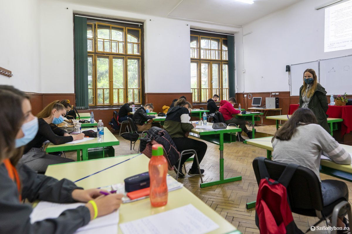 Az óvintézkedések miatt az eddig megszokottól eltérően zajlanak majd a vizsgák •  Fotó: Haáz Vince