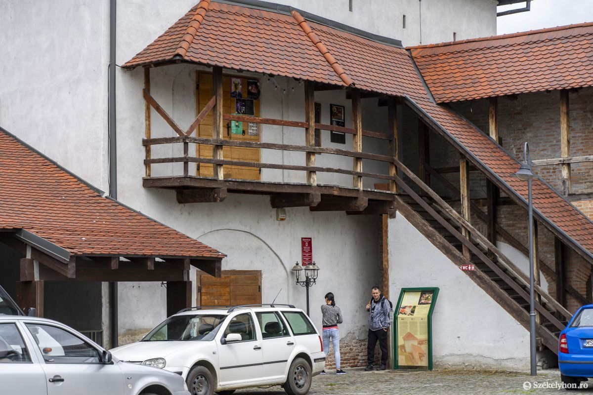 A marosvásárhelyi vár bástyáiban többnyire a városháza-közeli egyesületek kaptak helyet. Jövőre változást ígérnek &bullet;  Fotó: Haáz Vince