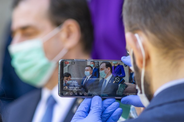 Ludovic Orban több tesztet és kevesebb feleslegesen beutalt beteget látna